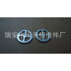 不銹剛十字平墊應(yīng)用于機械工業(yè)緊固件